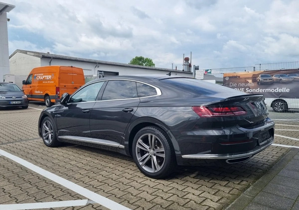 Volkswagen Arteon cena 126600 przebieg: 168000, rok produkcji 2018 z Chełm małe 781